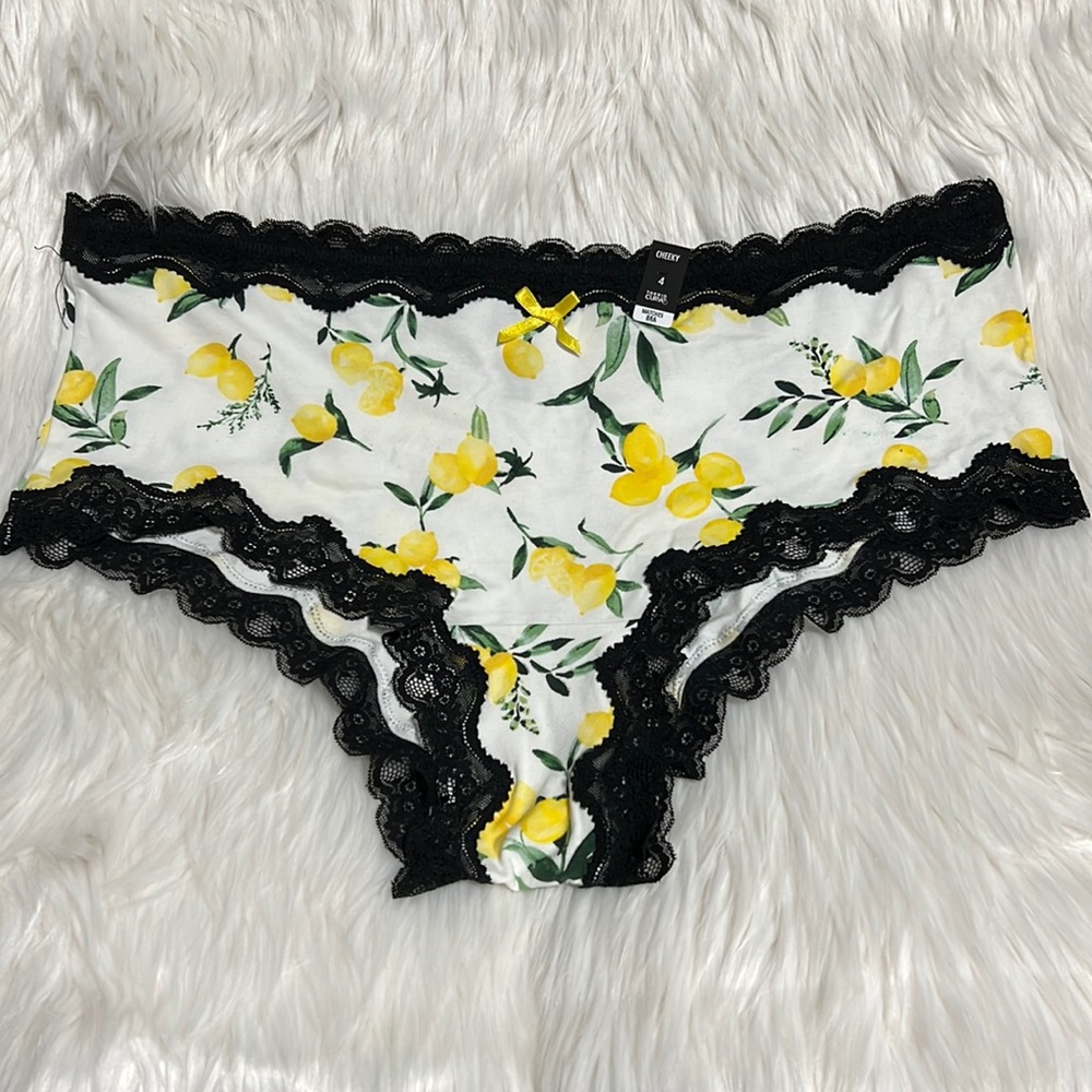 NWT Torrid Cheeky Panty